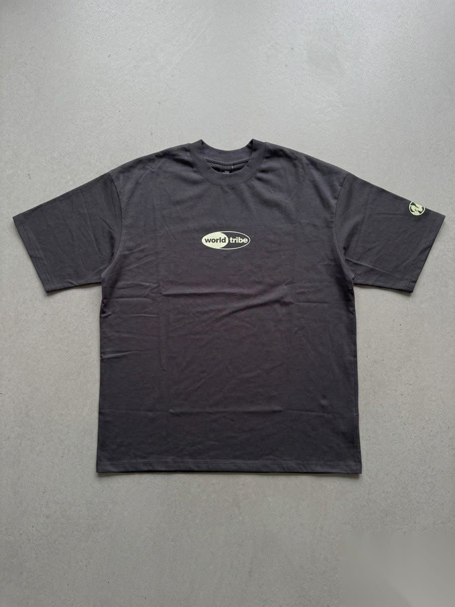 Remera World